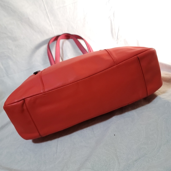 Coach Smooth Leather color block Tote - Picture 3 of 11